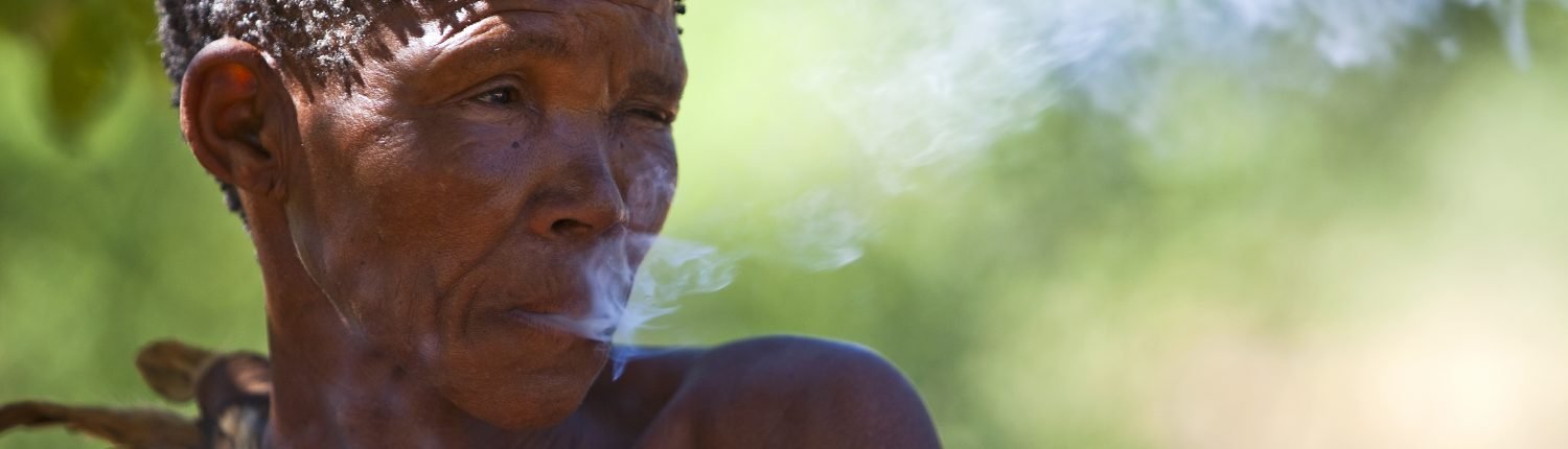 (Flora) African Tribal Woman Smoking